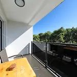 Lux No 2 Starigrad Paklenica