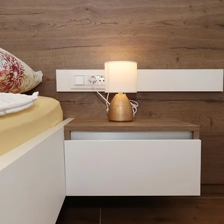 Apartment Lux No 2 Starigrad Paklenica